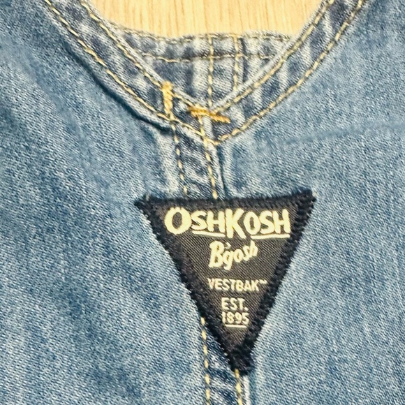 OshKosh Bgosh 3T Vestbak Denim Overalls EUC Unisex Toddler Outdoor Classic Retro - Picture 3 of 5